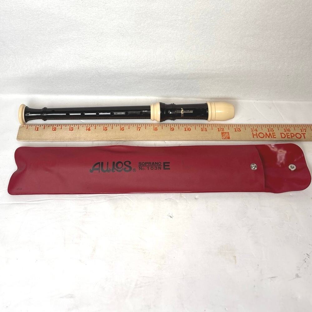 AULOS Soprano E Recorder In Original Case No. 103N